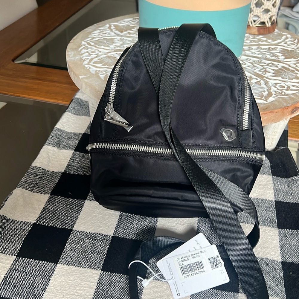Lululemon city adventurer backpack micro